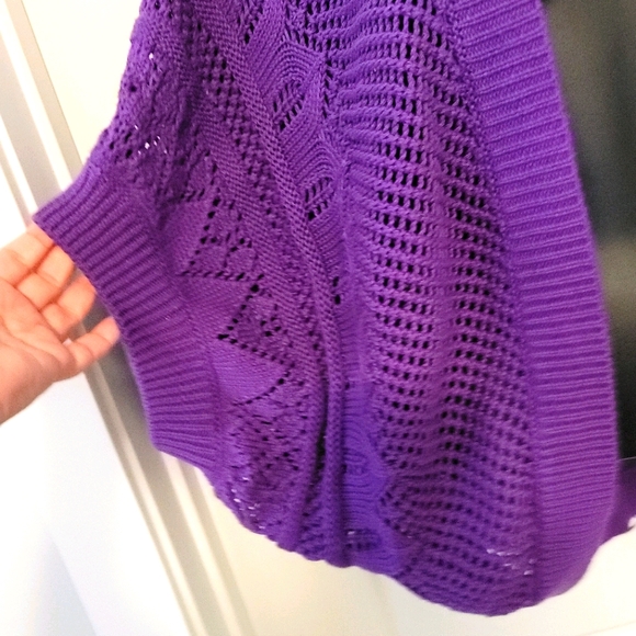 Bright purple shrug from Peter Nygard. - Picture 3 of 4